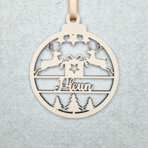 Kersthanger | Kerstbal met naam - sierletters en rendiertjes