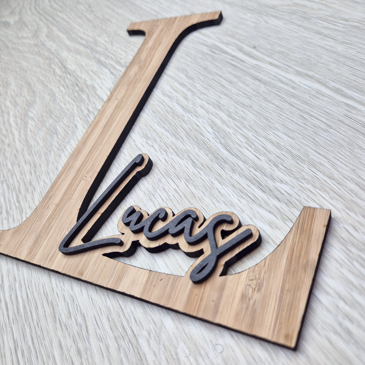 Bamboe naambord met 3D letters